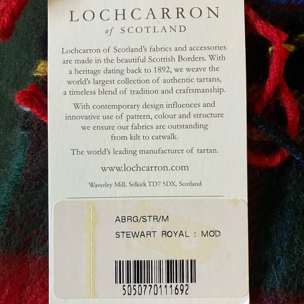 NWT Lambswool Throw Blanket by LochCarron of Scotland in Royal Stuart Tartan - Picture 7 of 7